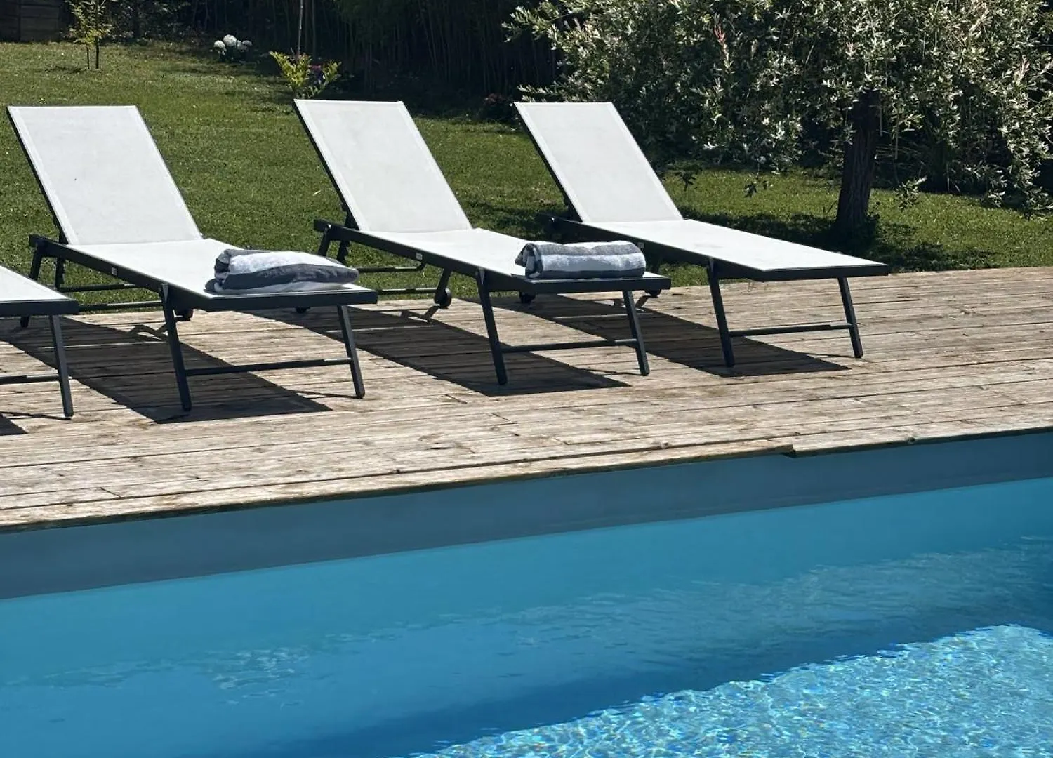 Le Coucher De Soleil Spa Bessens 0*,